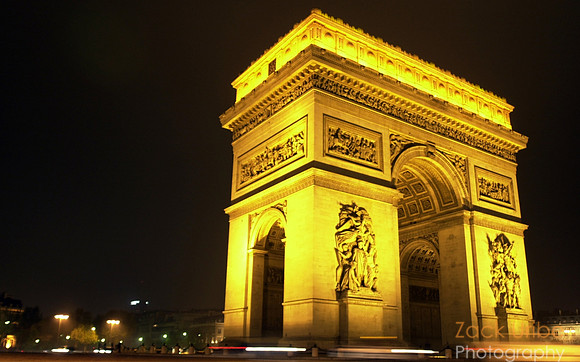 Arc de Triumph at night